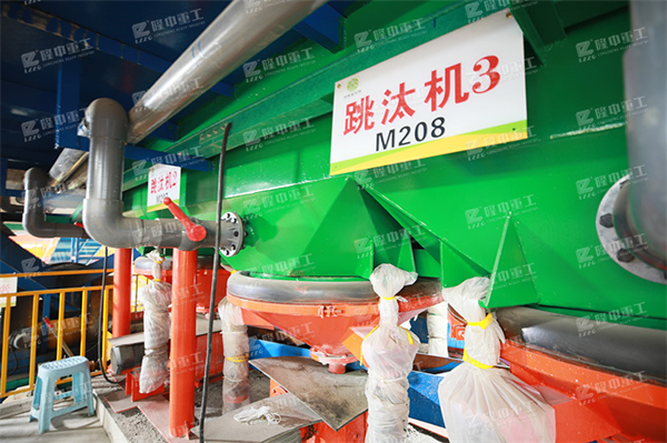 哪里有賣水洗爐渣設(shè)備的？一臺(tái)一小時(shí)100噸的水洗爐渣設(shè)備多少錢？