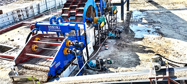 水洗砂生產(chǎn)線方案配置，要求兩月加工六萬噸石料，石子沙子都要